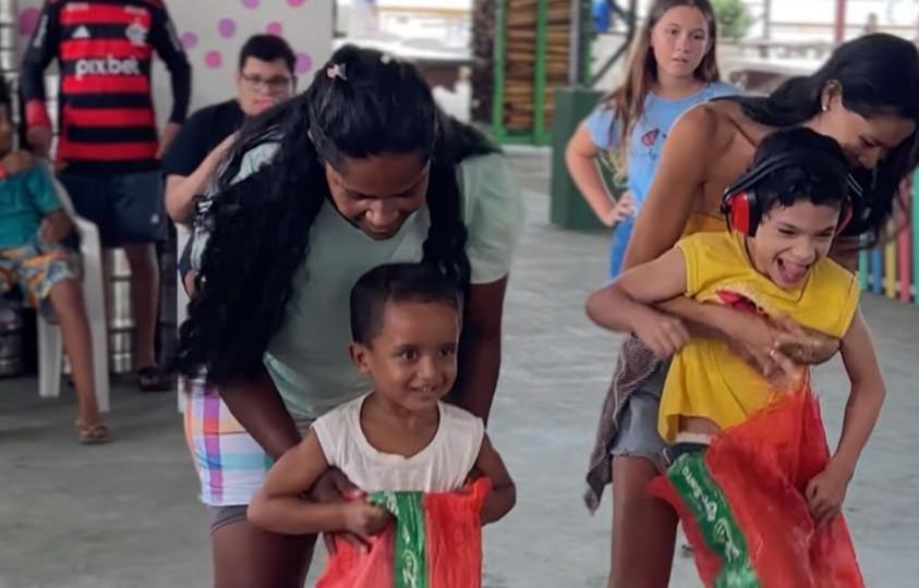 Atividades recreativas reúnem crianças e adolescentes atendidos pelo SCFV