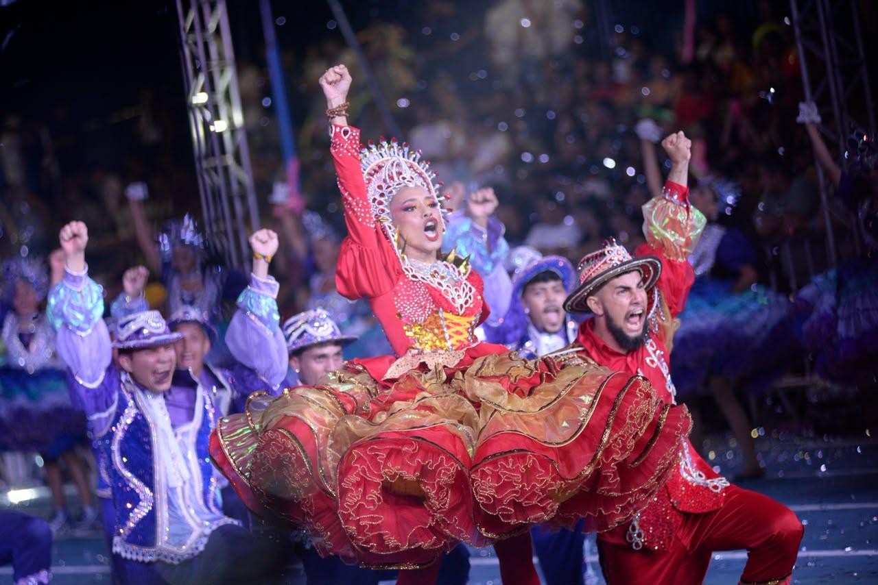 Flor do Pará, Furacão Junino, Festa de Carimbó e As Turbinadas da Bebel conquistam o 50º Festival Folclórico de Santarém
