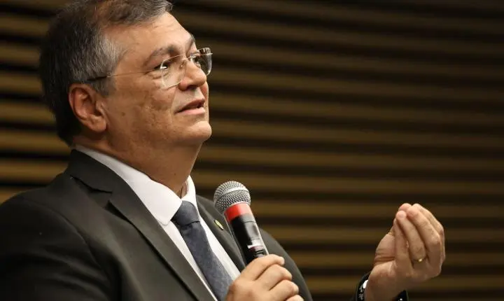 Dino determina plano emergencial de reestruturação da CVM
