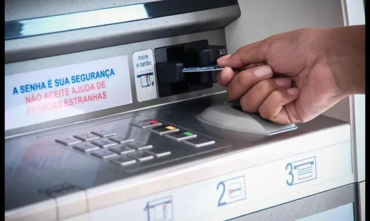 Estado paga servidores no mês de abril com reajuste de 6% a partir da terça-feira (28)