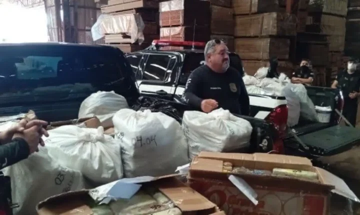 Forças de segurança incineram cerca de 700 kg de drogas apreendidas na Base Candiru, no oeste do Pará