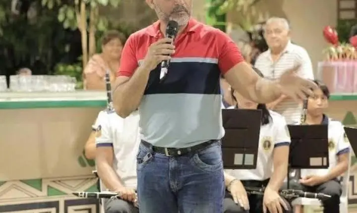 Governo atende comunidade escolar e altera nome de única escola de tempo integral de Santarém