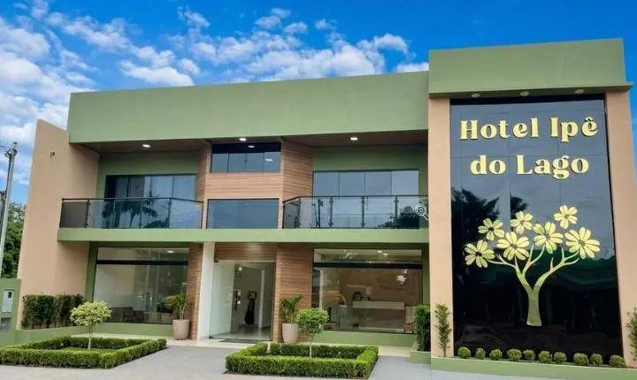 Hotel Ipê do Lago