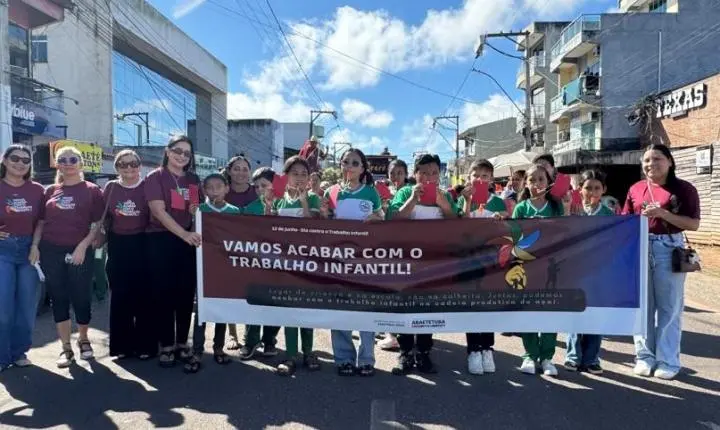 Mais de 2 mil pessoas participam de mobilização contra o trabalho infantil em Abaetetuba