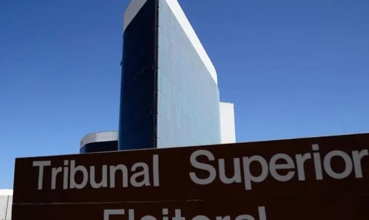 TSE define ministros que vão julgar processos de presidenciáveis 
